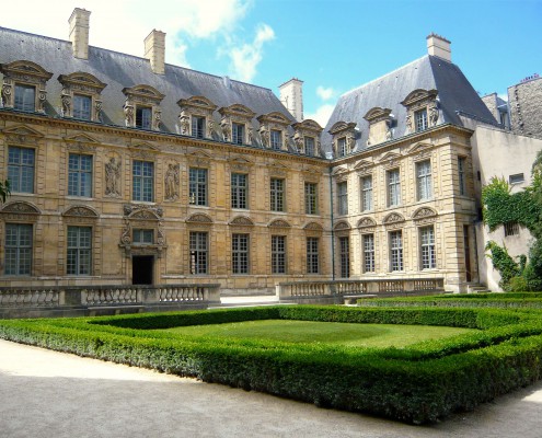 Le Marais Paris Hôtel de Sully visite Un Guide à Paris