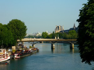 Paris La Seine Ponts Paris visite guidée privée unguideaparis