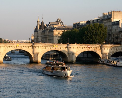Première visite à Paris Pont Neuf Ile de la Cite