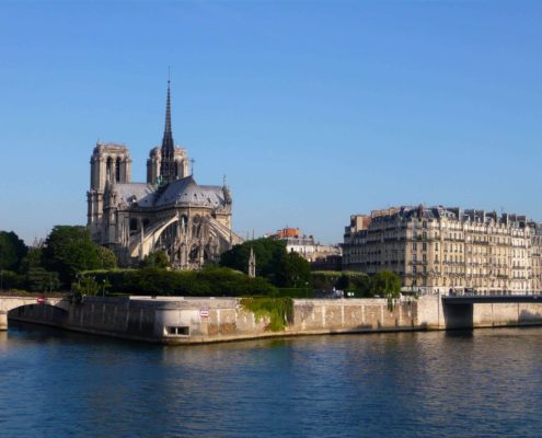 Visite de l'île de la Cité Notre Dame de Paris cathédrale notre dame de paris